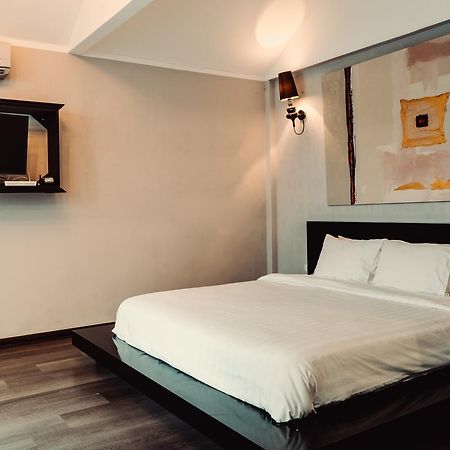 Oliving Serviced Residence Ханой Экстерьер фото